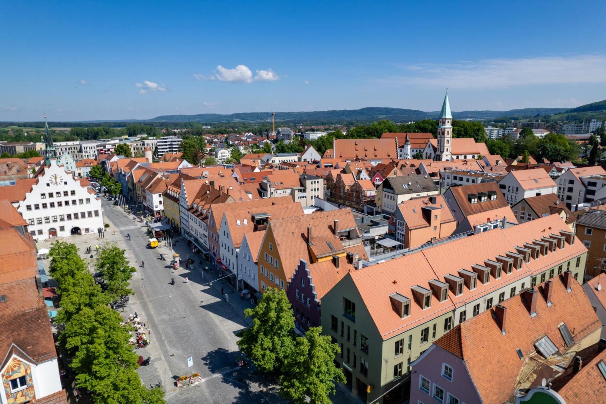 Stadthotel Neumarkt Mitte Neumarkt in der Oberpfalz Exteriér fotografie
